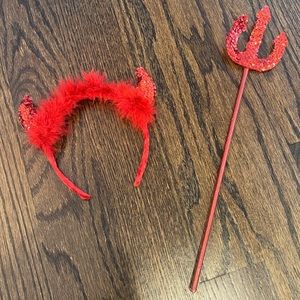 Devil headband and pitchfork